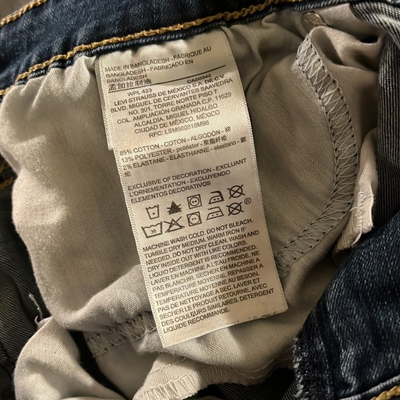 Denizen From Levi’s shorts - Picture 6 of 6